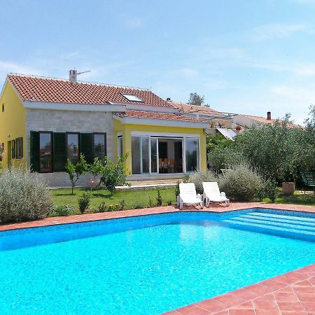 דיקלו Villa Yellow House By Interhome מראה חיצוני תמונה