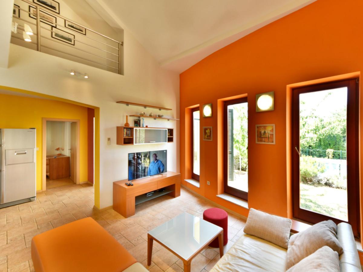 דיקלו Villa Yellow House By Interhome מראה חיצוני תמונה