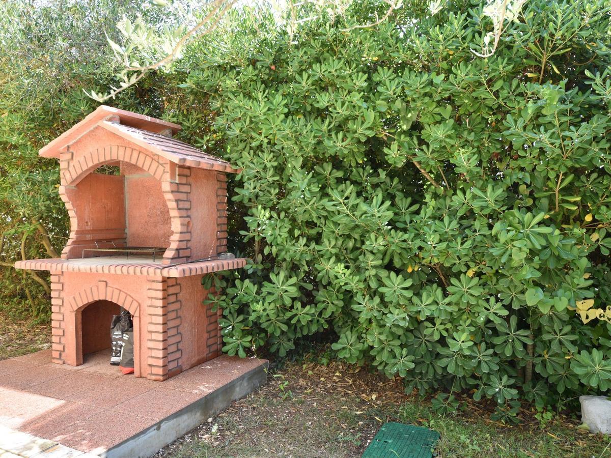 דיקלו Villa Yellow House By Interhome מראה חיצוני תמונה