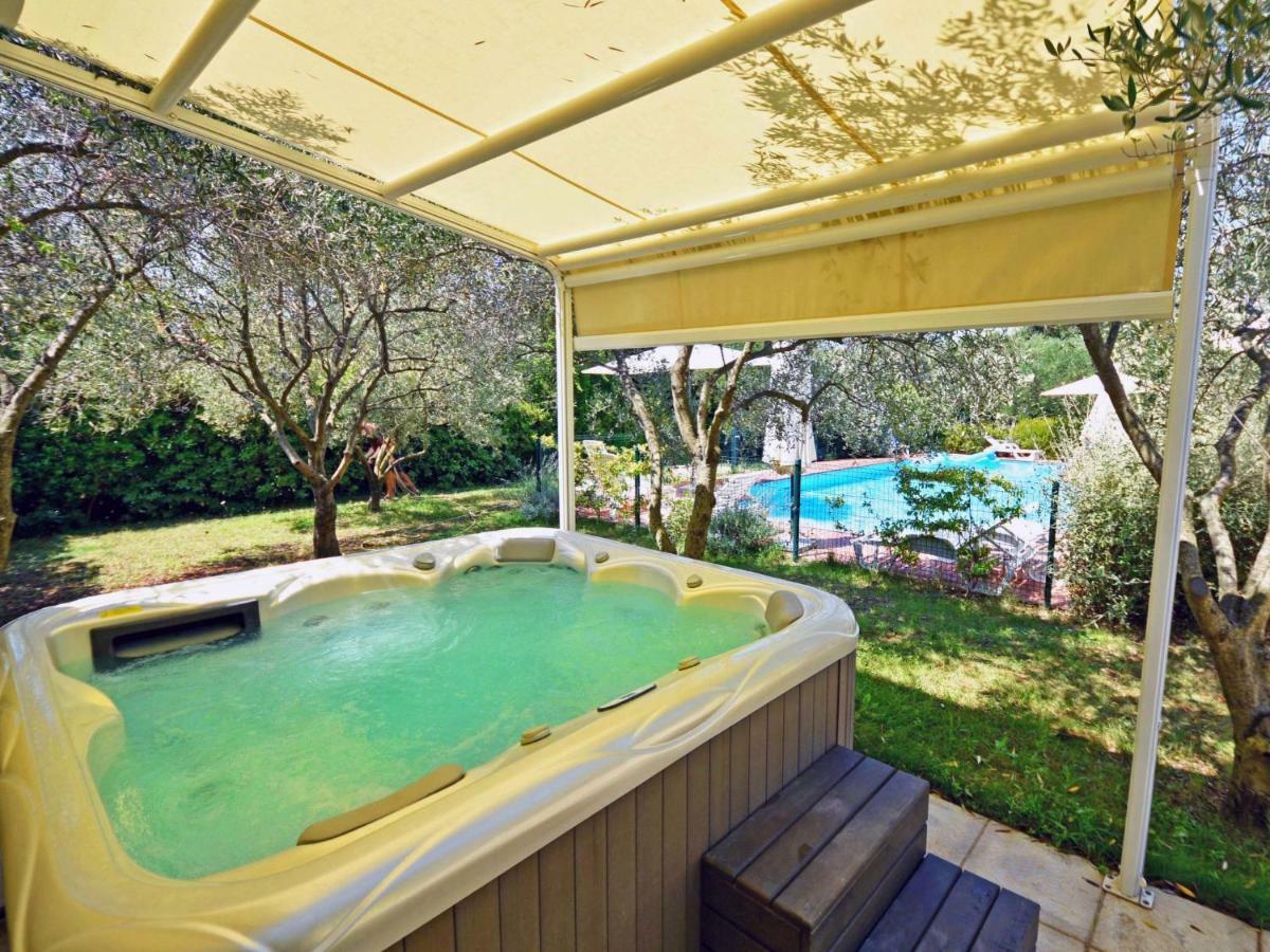 דיקלו Villa Yellow House By Interhome מראה חיצוני תמונה